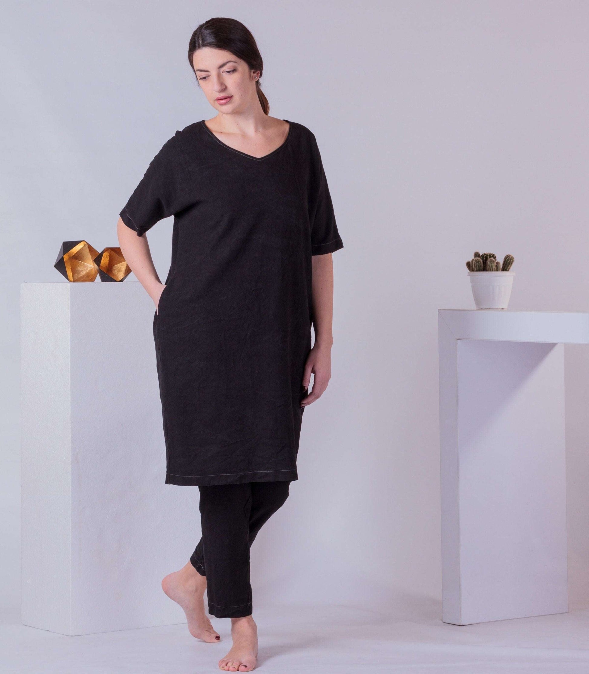 Loose Woman Tunic, Baggy Lady Shirt, Maternity Dress, Minimalist Basic Dress, Half Sleeve Plain Dress Shirt, Trendy 2022 Fashion