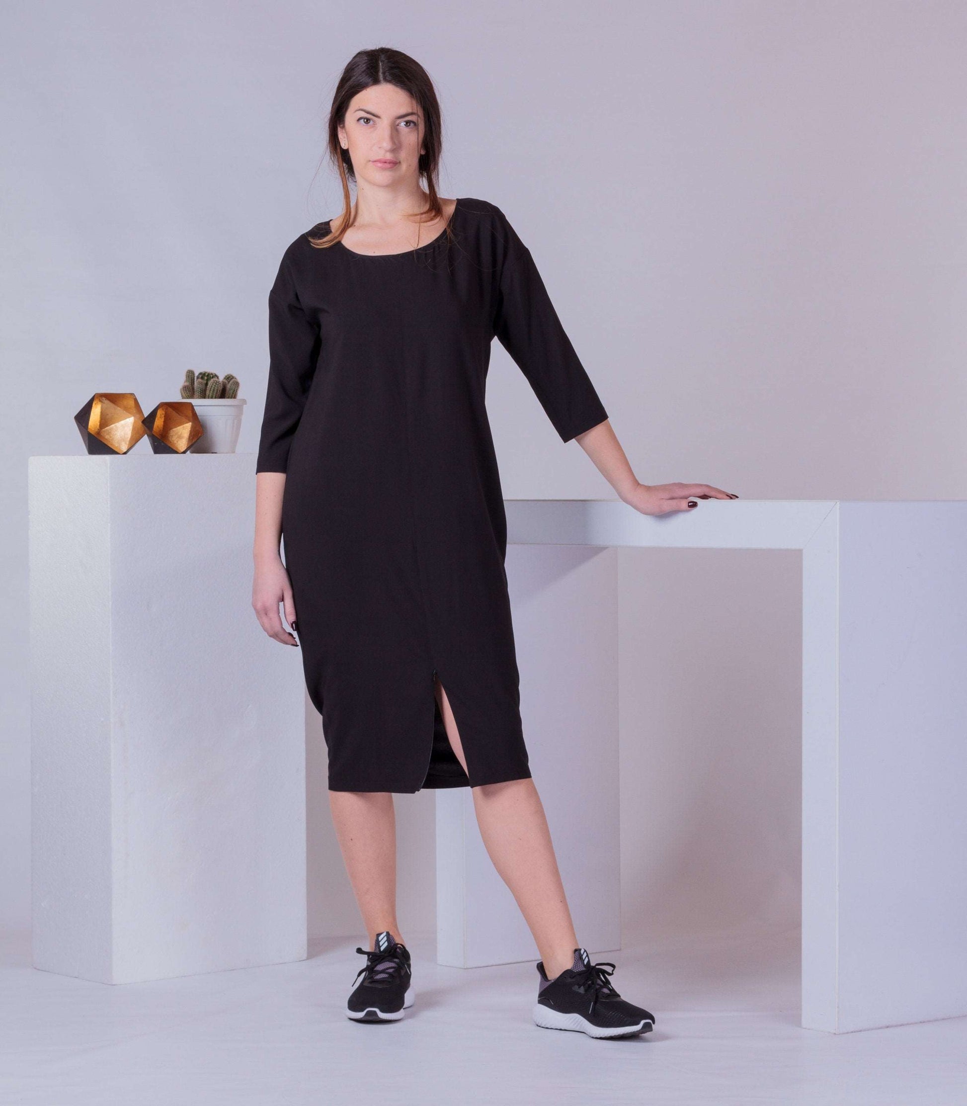 Basic Casual Dress, Woman Plain Slit Dress, Knee Length Dress, Half Sl Friends.Fashion Basic Casual Dress, Woman Plain Slit Dress, Knee Length Dress, Half Sl Friends.Fashion