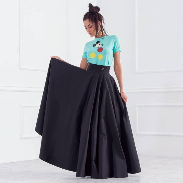 Long Closh Skirt, Black Peasant Skirt, Floor Skirt with Pockets, High Waisted Swirl Skirt, Woman Maxi Skirt