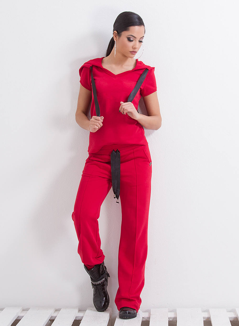 Woman Red Jogger Pants with Pockets, Loose Casual Pants, Red Loose Trousers